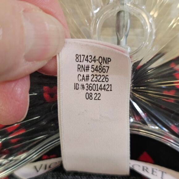 Victorias Secret PJs Sz M Coquette Romantic Indie Sleaze Black Red Heart Flannel - Picture 8 of 10